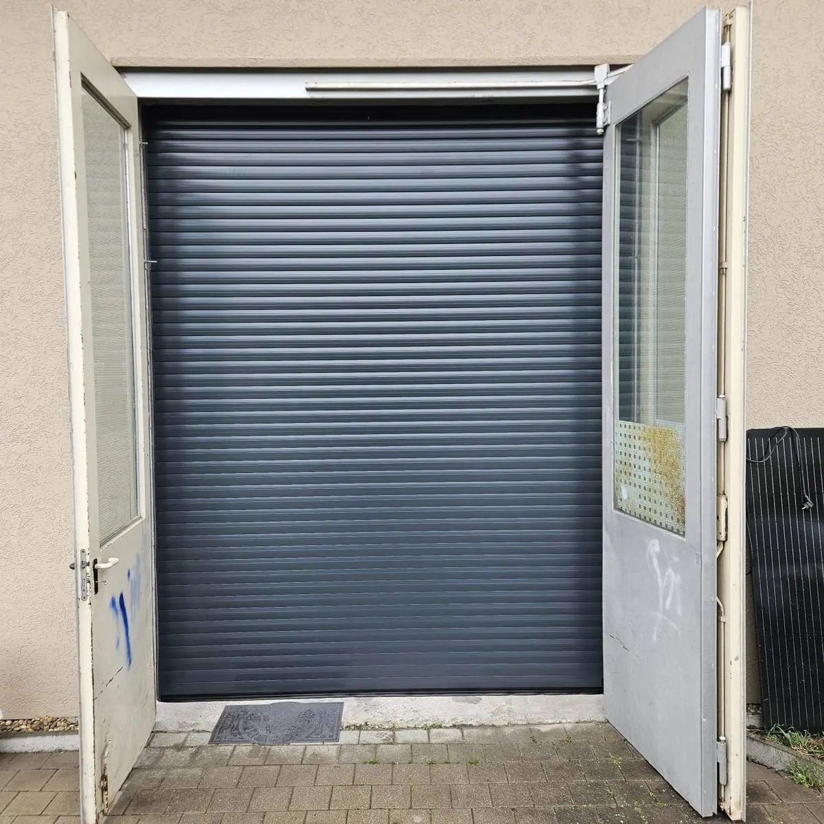 Rolltor anthrazit Service Karlsruhe
